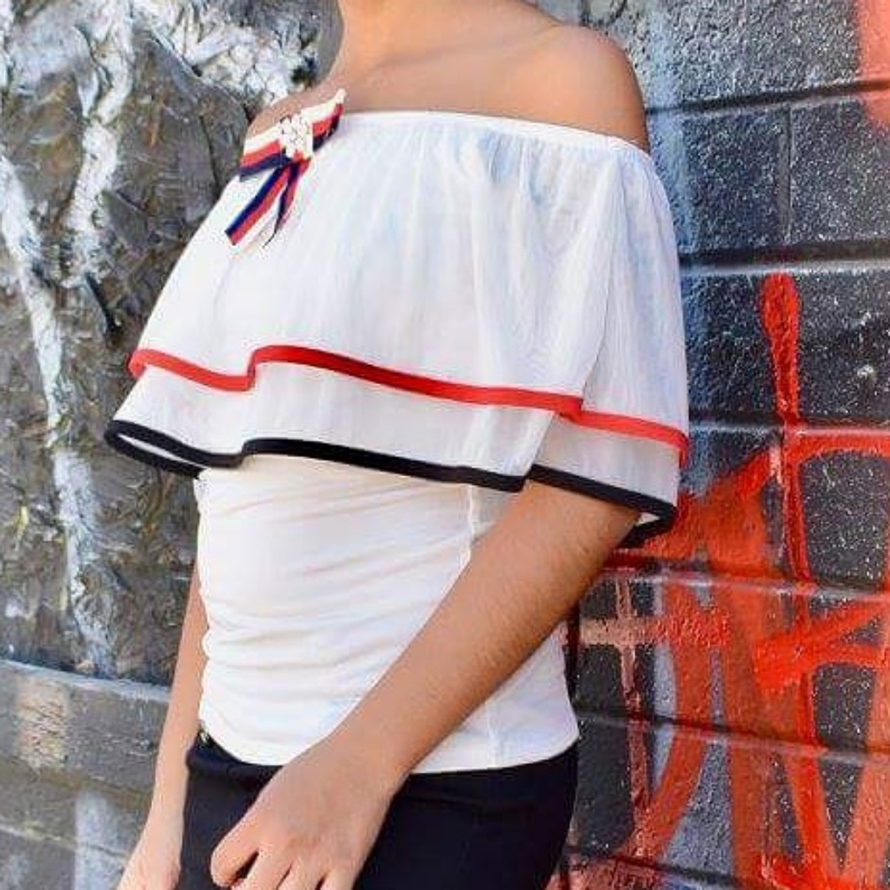White off the shoulders blouse